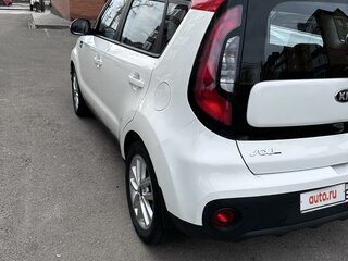 2019 Kia Soul II Рестайлинг, белый, 1750000 рублей, вид 3