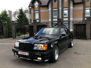 1987 Mercedes-Benz W124 200, чёрный, 900000 рублей, вид 1