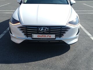 2020 Hyundai Sonata VIII (DN8), белый, 2900000 рублей, вид 4