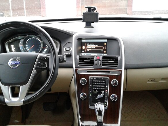 2013 Volvo XC60 I Рестайлинг, коричневый - вид 1