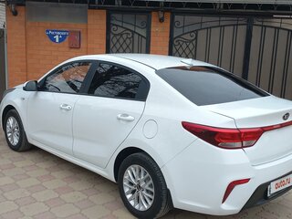 2018 Kia Rio IV, белый, 1210000 рублей, вид 3