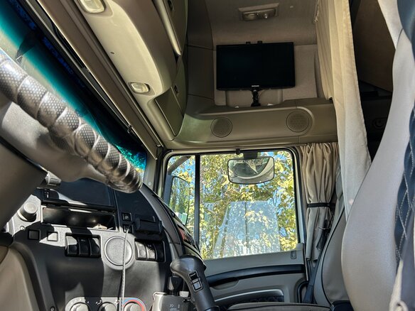2008 DAF XF 105, белый, 3900000 рублей - вид 16