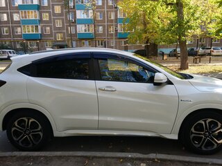 2017 Honda Vezel I, белый, 2000000 рублей, вид 2