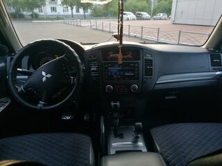 2014 Mitsubishi Pajero IV Рестайлинг 2, серый, 2650000 рублей, вид 5