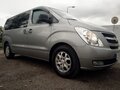 2011 Hyundai H-1 II, серебристый - вид 1