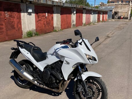 2010 Honda CBF 1000, белый, 749900 рублей, вид 2