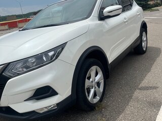 2019 Nissan Qashqai II Рестайлинг, белый, 2580000 рублей, вид 1