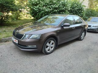 2018 Skoda Octavia III (A7) Рестайлинг, коричневый, 1600000 рублей, вид 1