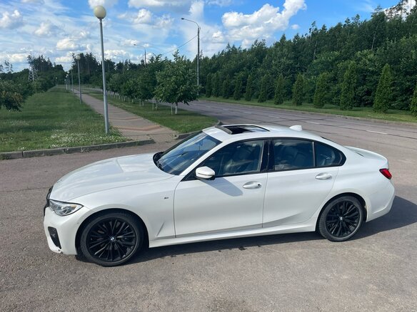 2018 BMW 3 серии 330i xDrive VII (G2x), белый, 2999999 рублей - вид 7