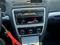 2010 Skoda Octavia II (A5) Рестайлинг, белый, 700000 рублей - вид 5