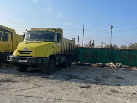 2007 Tatra T 163 Jamal, жёлтый, 3000000 рублей, вид 2