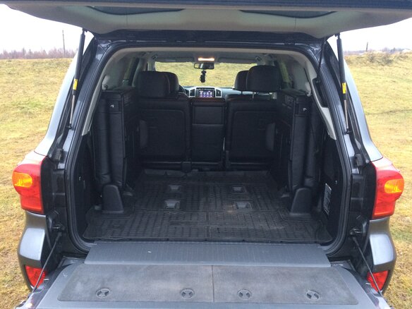 2012 Toyota Land Cruiser 200 Series Рестайлинг 1, серый, 4000000 рублей - вид 10