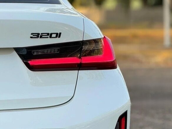 2023 BMW 3 серии Long 320Li VII (G2x) Рестайлинг, белый, 2980000 рублей - вид 7