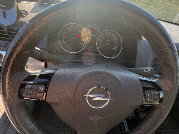 2010 Opel Astra GTC H Рестайлинг, синий, 650000 рублей - вид 12