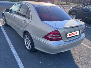 2006 Mercedes-Benz C-Класс 180 II (W203) Рестайлинг, бежевый, 500000 рублей, вид 4