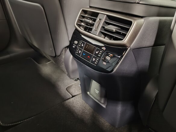 2026 Lexus RX 350h V, чёрный, 13290000 рублей - вид 15