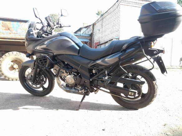 2014 Suzuki V-Strom DL 650, чёрный - вид 3