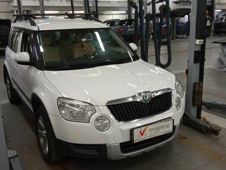 2011 Skoda Yeti I, белый, 580000 рублей, вид 2