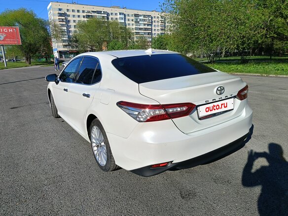 2019 Toyota Camry VIII (XV70), белый - вид 11