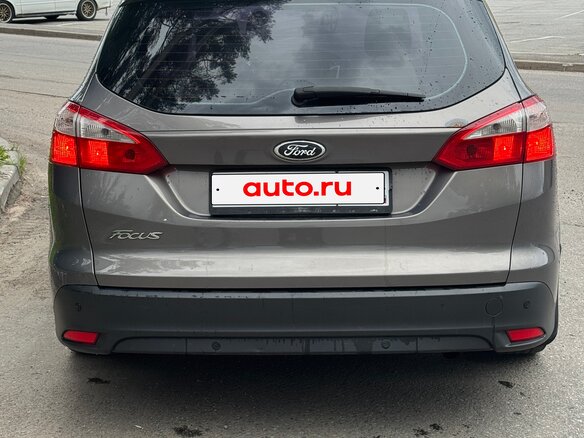 2012 Ford Focus III, серый, 700000 рублей - вид 1