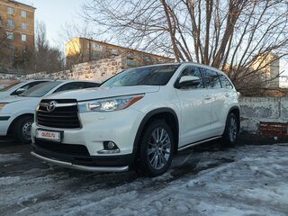 2014 Toyota Highlander III (XU50), белый, 3490000 рублей, вид 2
