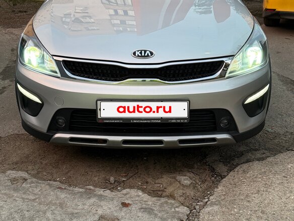 2019 Kia Rio X-Line IV, серебристый, 1590000 рублей - вид 1