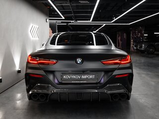 2024 BMW 8 серии M850i xDrive II (G14/G15/G16) Рестайлинг, чёрный, 12500000 рублей, вид 4