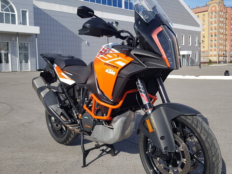 2017 KTM 1290 Super Adventure S, оранжевый, 1300000 рублей, вид 5