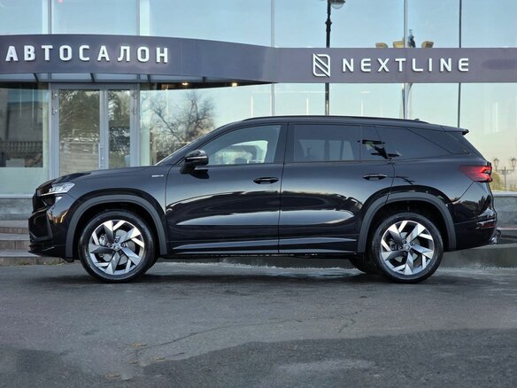 2026 Skoda Kodiaq II, чёрный, 6490000 рублей - вид 1