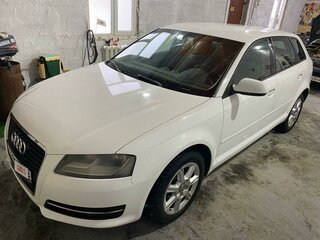 2012 Audi A3 II (8P) Рестайлинг 2, белый, 875000 рублей, вид 1