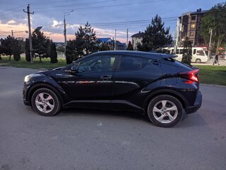 2019 Toyota C-HR I Рестайлинг, чёрный, 1900000 рублей, вид 5
