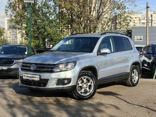 2012 Volkswagen Tiguan I Рестайлинг, серебристый, 729000 рублей, вид 1