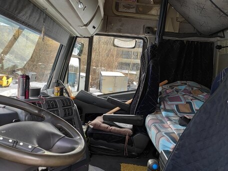 2003 Iveco Stralis, чёрный, 5000000 рублей, вид 5