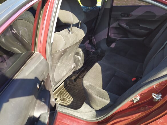 2010 Honda Civic VIII Рестайлинг, красный, 700000 рублей - вид 11