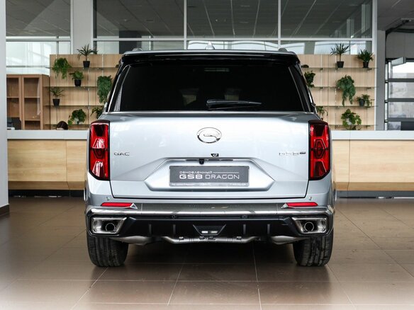 2026 GAC GS8 Dragon II, серебристый, 5349000 рублей - вид 4