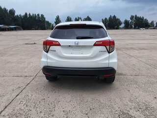 2022 Honda Vezel I Рестайлинг, белый, 1399000 рублей, вид 3