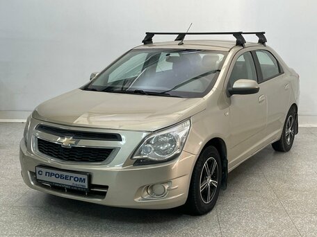 2013 Chevrolet Cobalt II, золотистый, 465000 рублей, вид 1