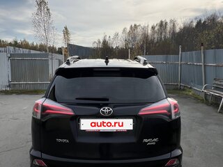 2019 Toyota RAV4 IV (XA40) Рестайлинг, чёрный, 3900000 рублей, вид 3
