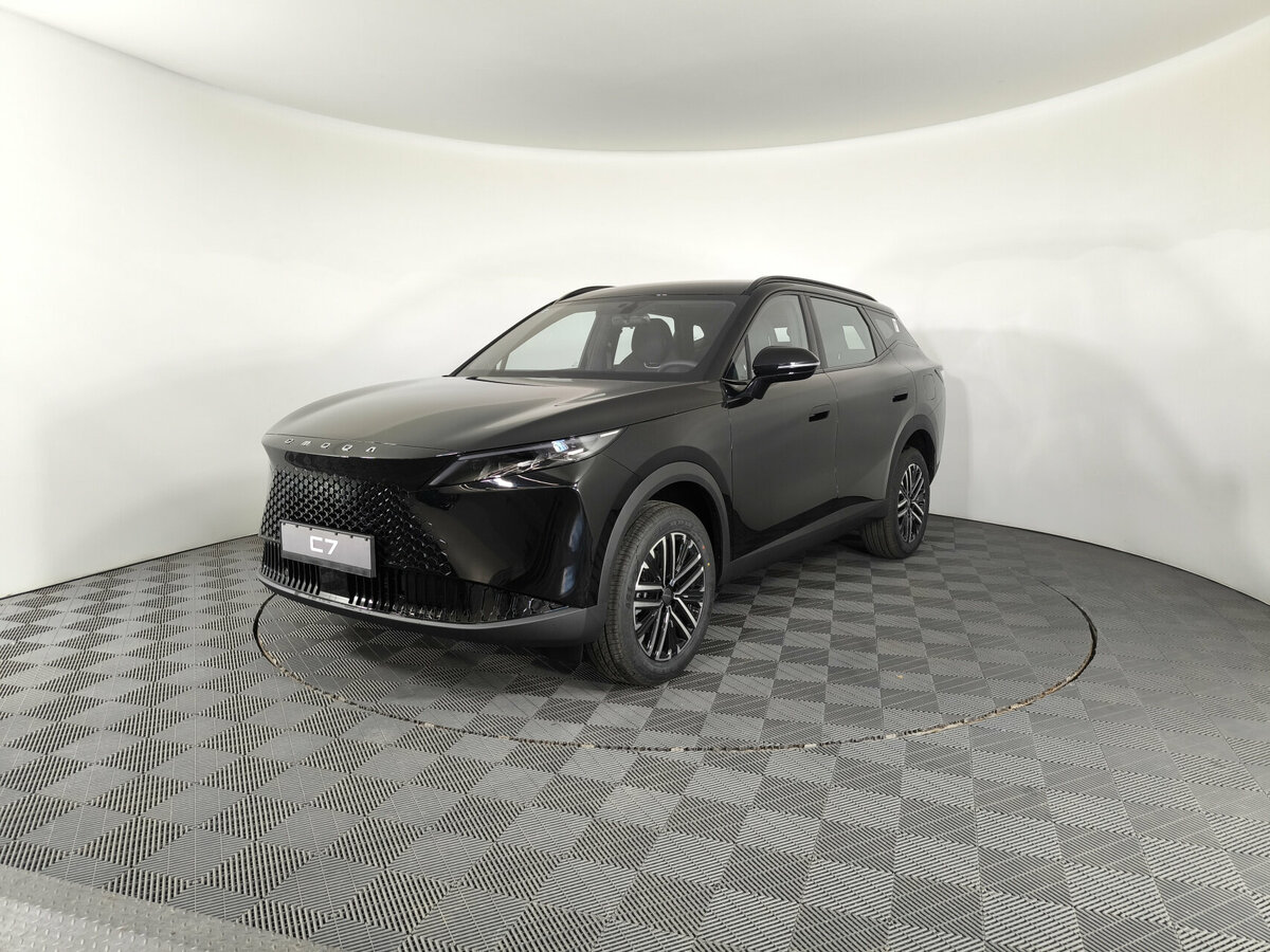 Открыть фотографии: Omoda C7
