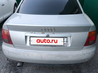 1995 Audi A4 I (B5), серебристый, 200000 рублей, вид 2