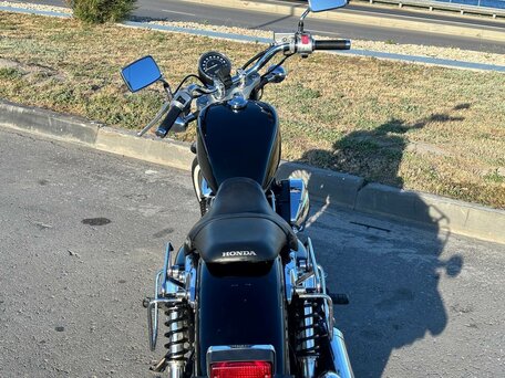 2014 Honda VT 400, чёрный, 500000 рублей, вид 5