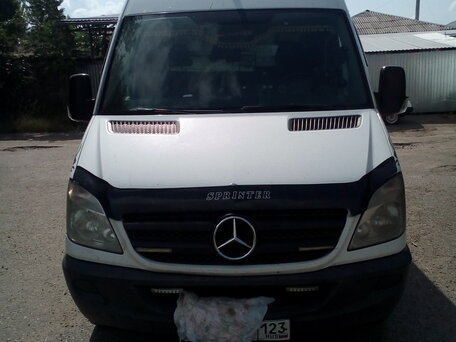 2010 Mercedes-Benz Sprinter, белый, 1650000 рублей, вид 2