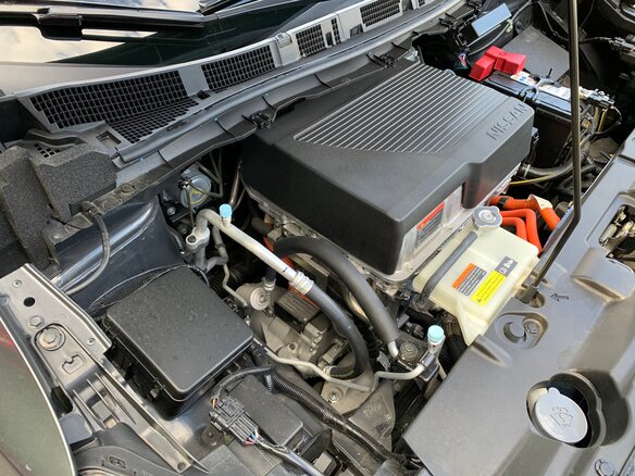 2019 Nissan Leaf II (ZE1), серый - вид 22