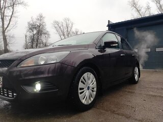 2010 Ford Focus II Рестайлинг, фиолетовый, 500000 рублей, вид 3
