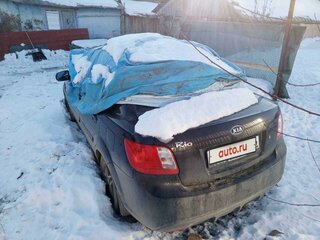 2009 Kia Rio II Рестайлинг, чёрный, 650000 рублей, вид 4