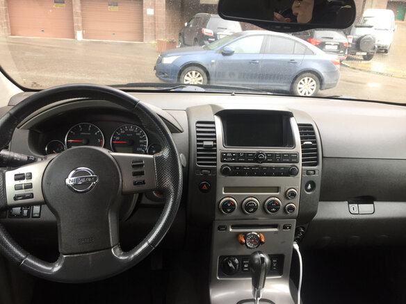 2005 Nissan Pathfinder III, чёрный - вид 5