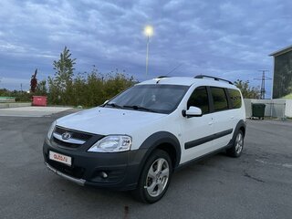 2018 Lada (ВАЗ) Largus Cross I, белый, 750000 рублей, вид 1