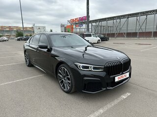 2019 BMW 7 серии 730d xDrive VI (G11/G12) Рестайлинг, чёрный, 5900000 рублей, вид 4