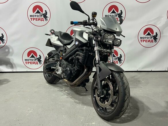 2011 BMW F 800 R, серебристый, 610000 рублей - вид 2