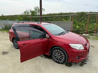 2007 Toyota Corolla Fielder X (E140, E150), красный, 850000 рублей, вид 1
